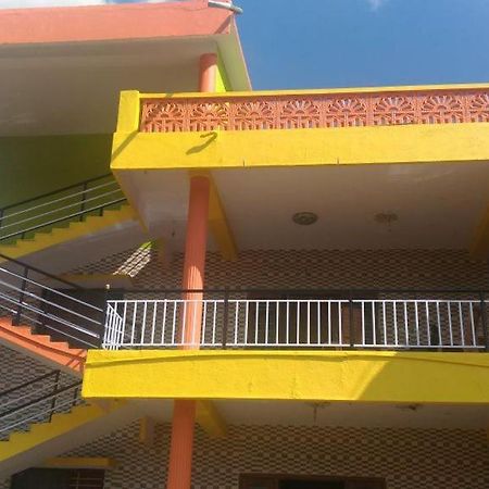 Māvingundi Sri Ranga Residencyヴィラ エクステリア 写真